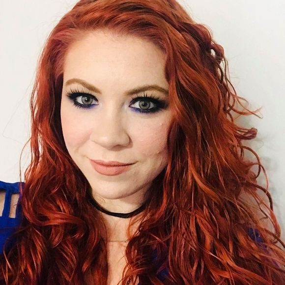 Meet your Posher, Hallie - Picture 1 of 1